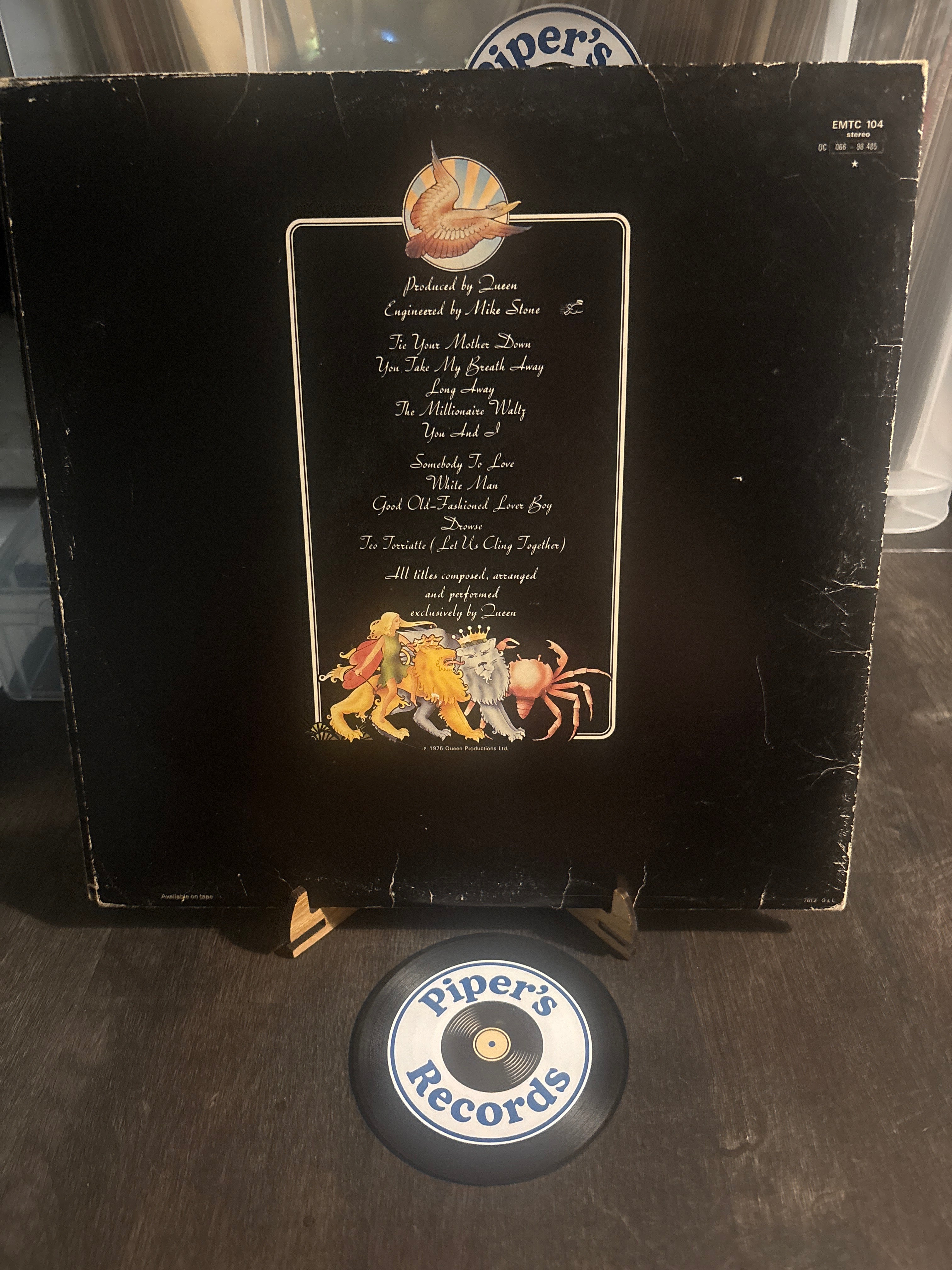 Queen – A Day at the Races (LP, Gatefold, Stereo)