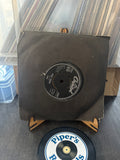 Wings – Mull of Kintyre / Girls’ School (7" Single)