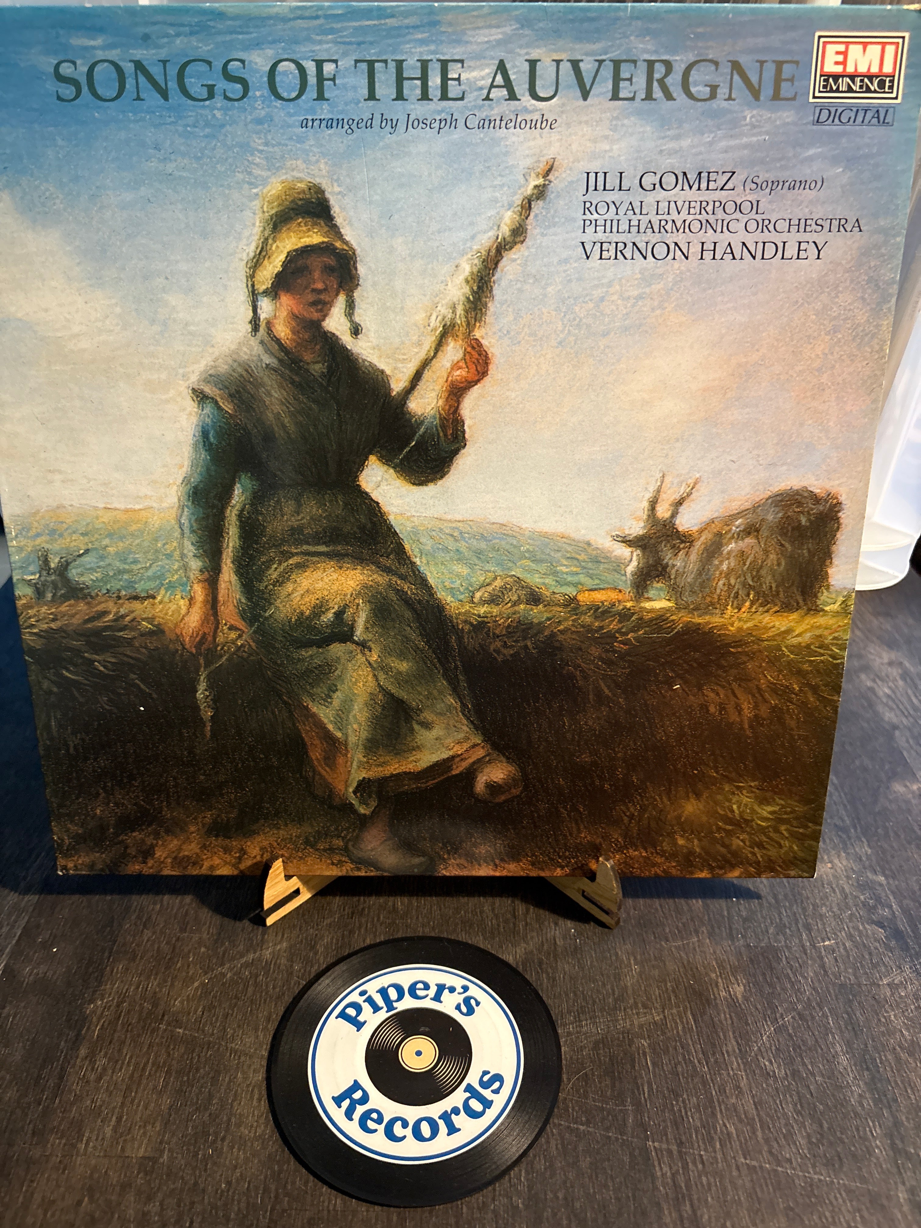 Canteloube – Songs of the Auvergne
Jill Gomez – Soprano
Royal Liverpool Philharmonic Orchestra
