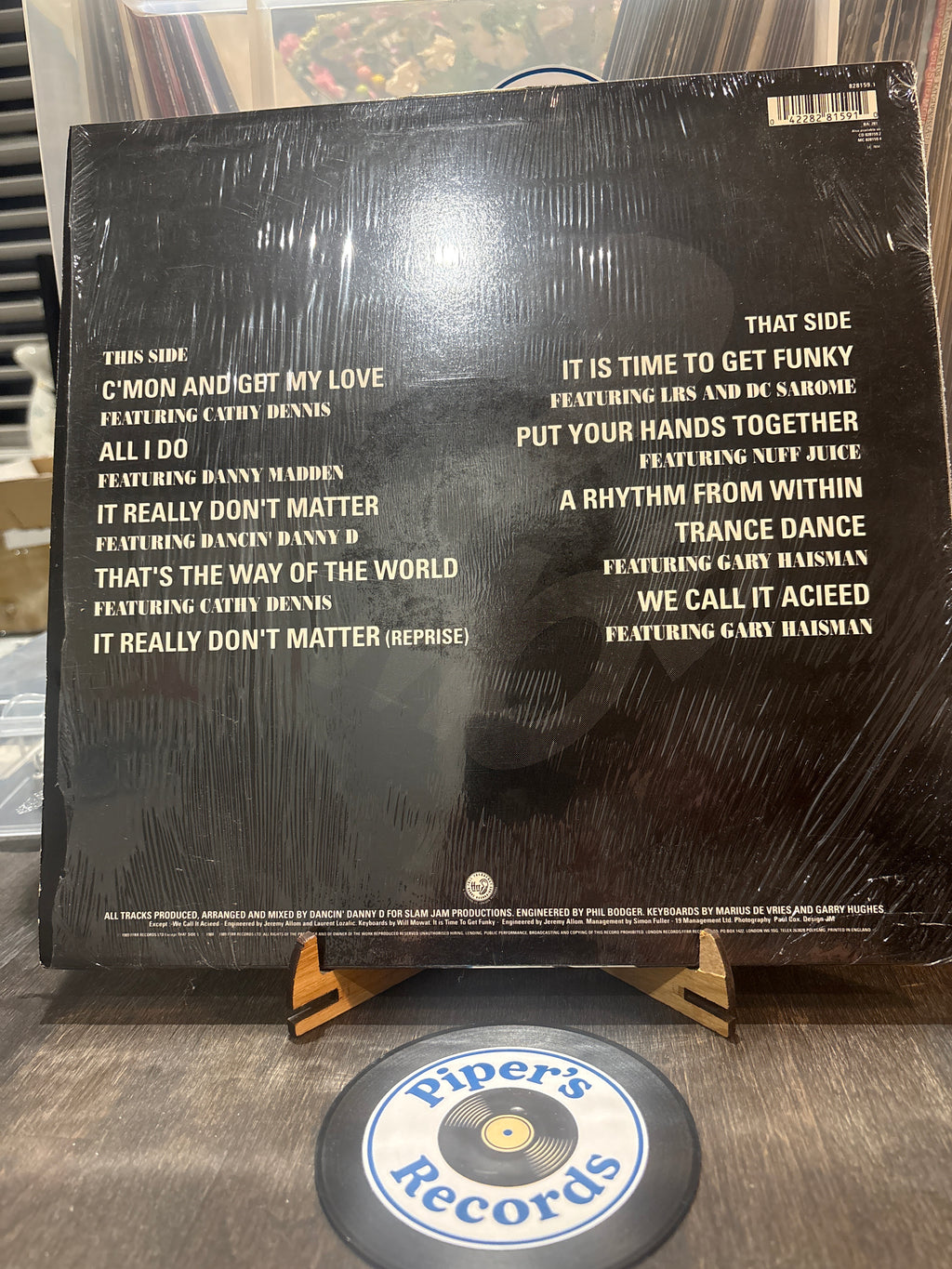D Mob – A Little Bit of This, A Little Bit of That (LP)