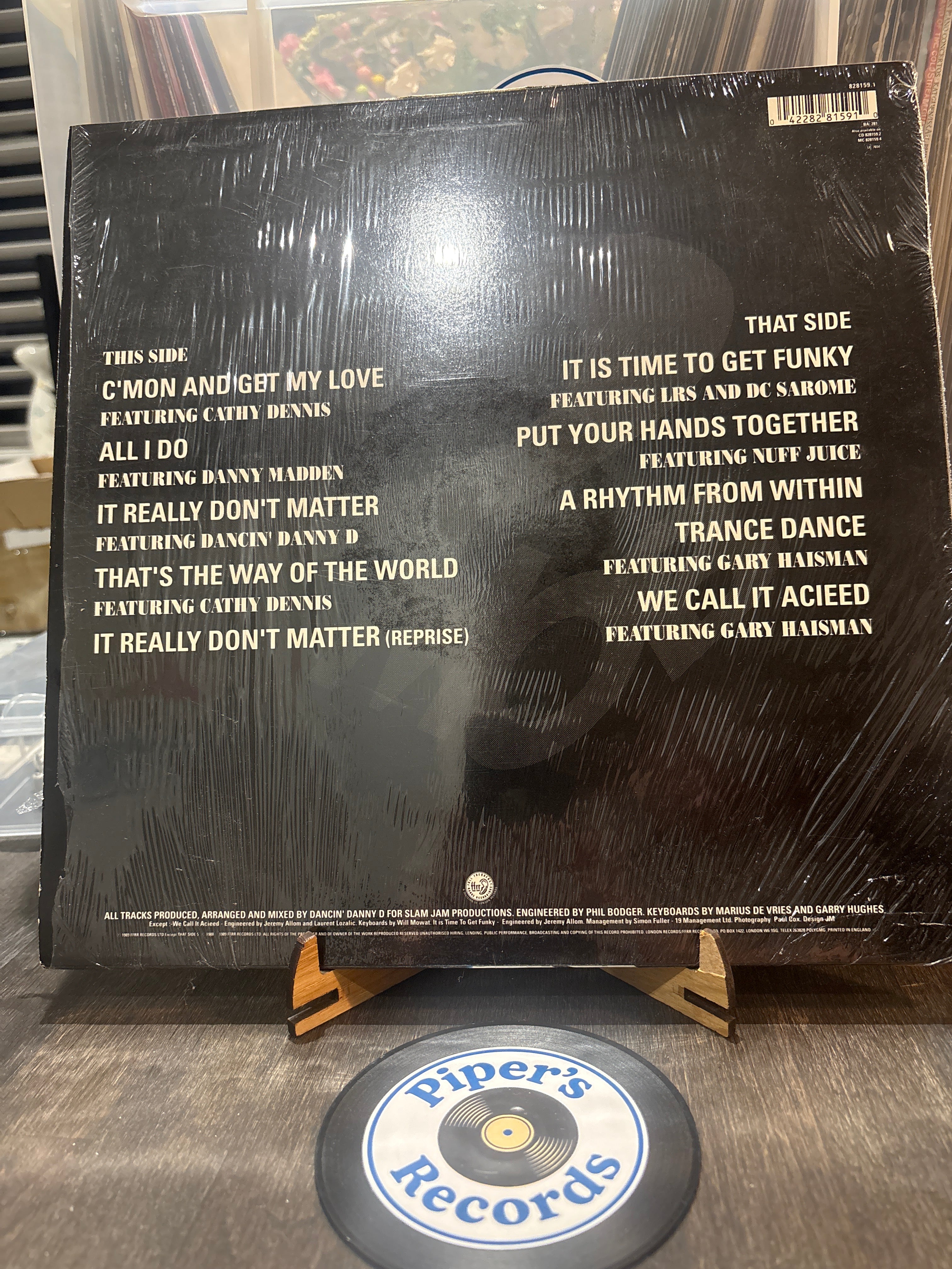 D Mob – A Little Bit of This, A Little Bit of That (LP)