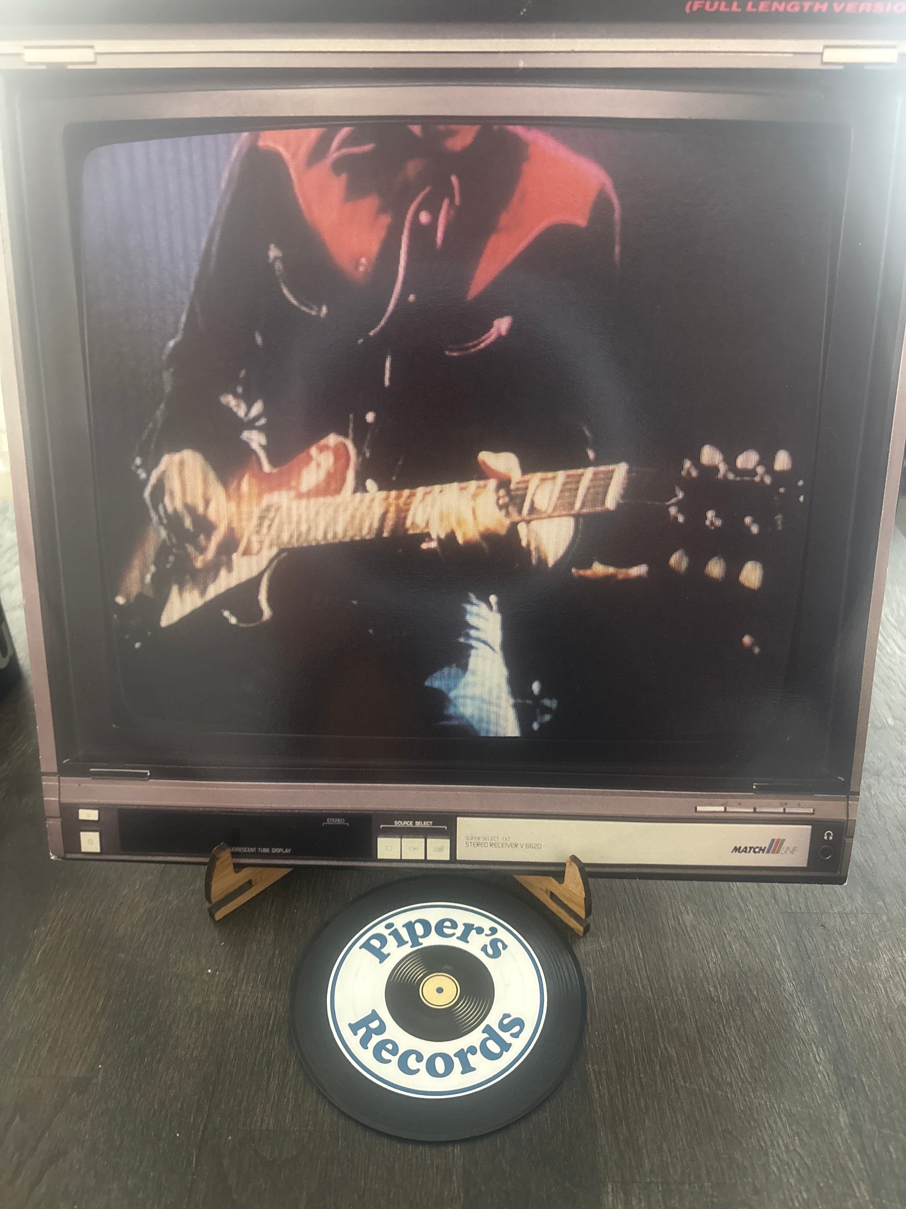 Dire Straits – Money For Nothing (Full Length Version)