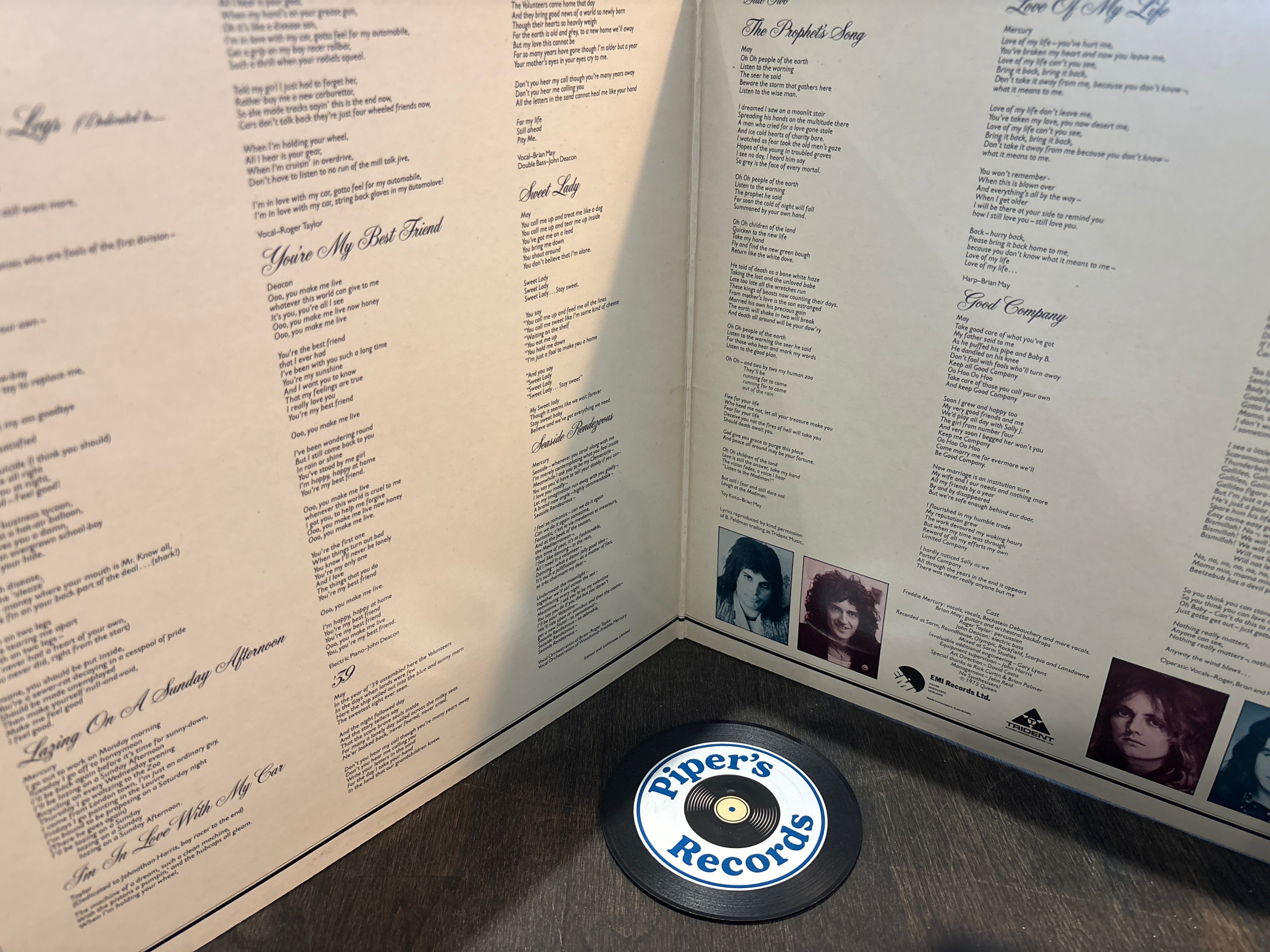 Queen – A Night At The Opera EMI – Piper's Records
