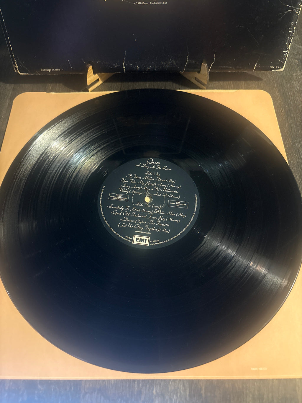 Queen – A Day at the Races (LP, Gatefold, Stereo)