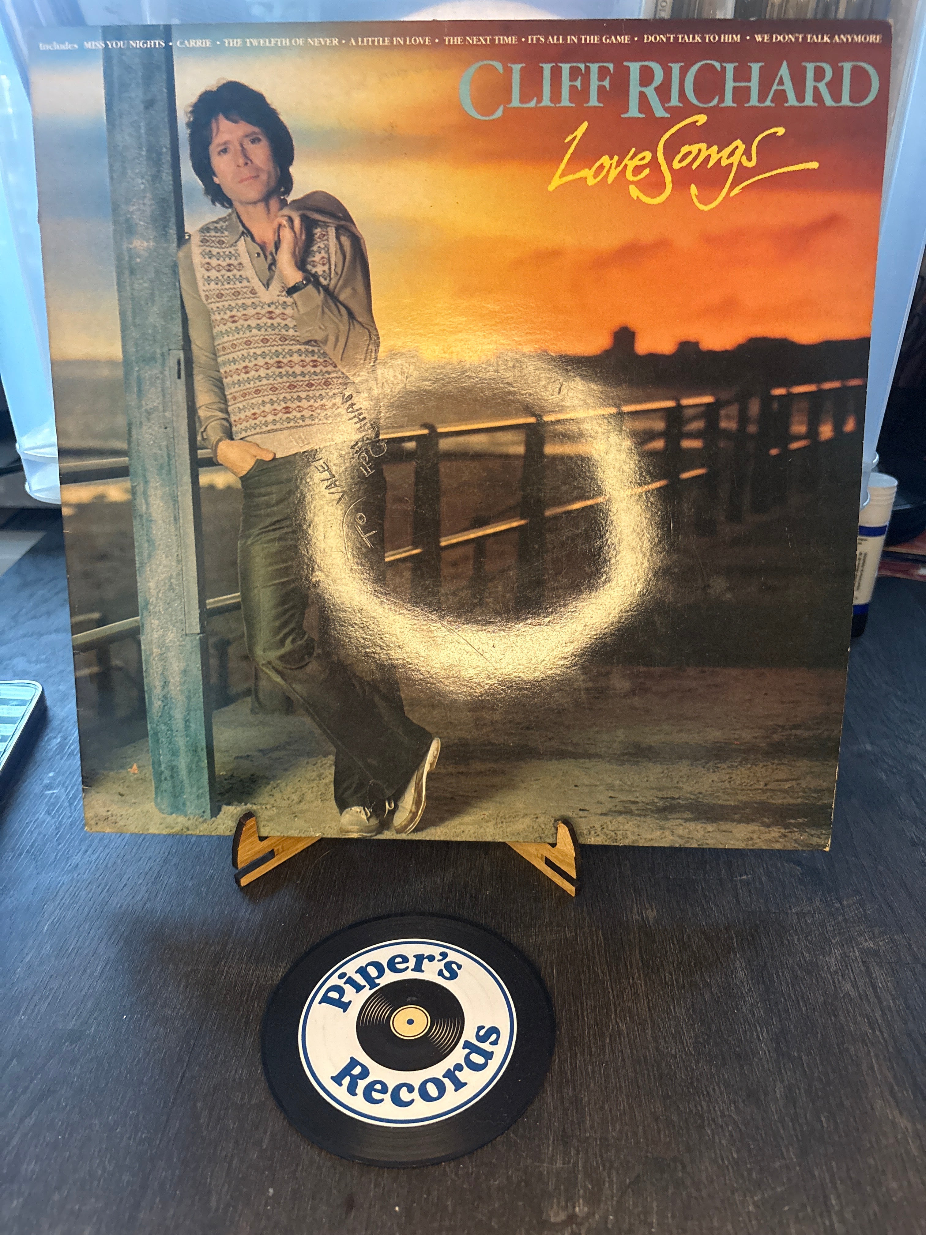 Cliff Richard – Love Songs (1981 UK LP) – EMTV 27
