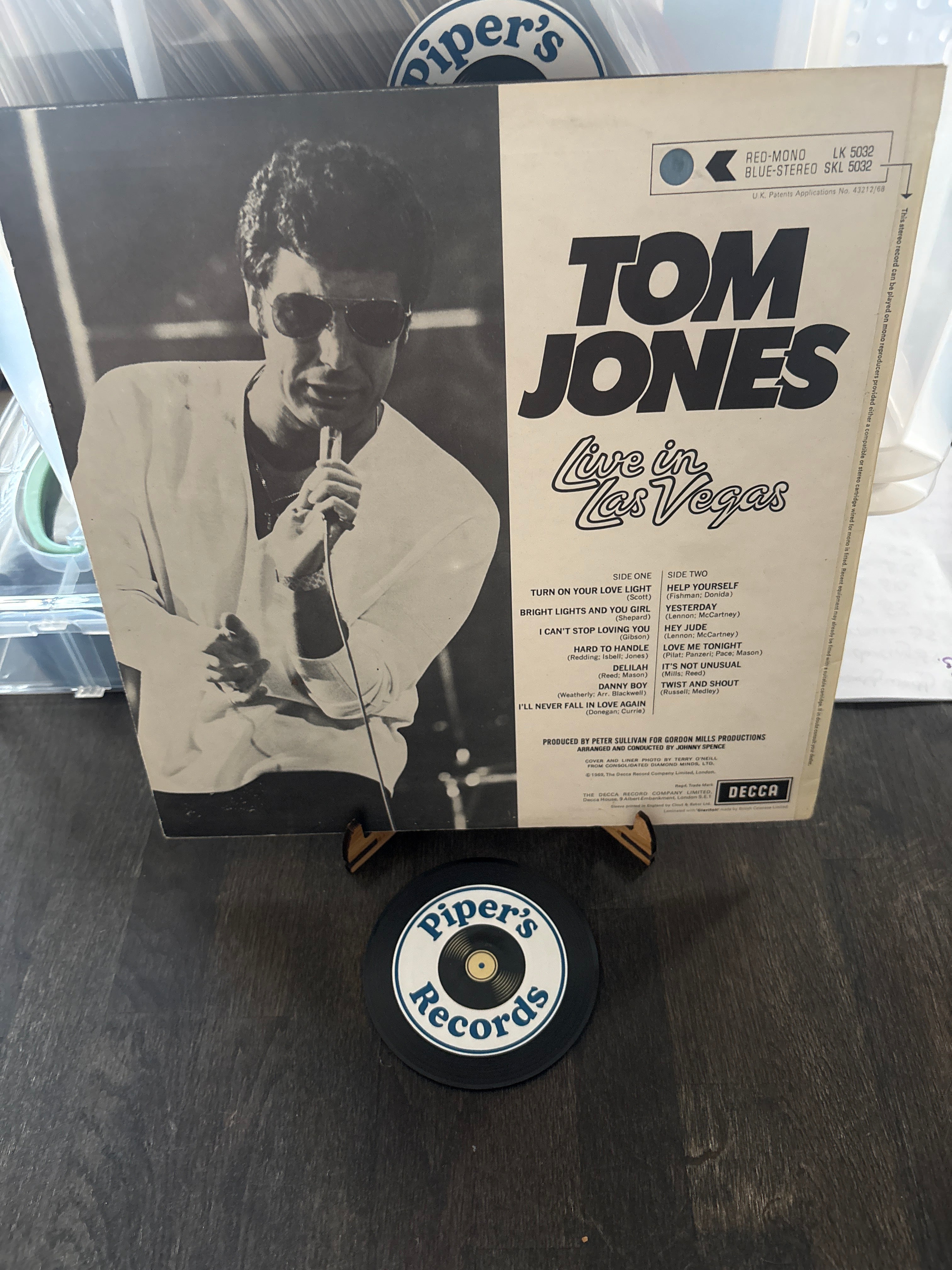 Tom Jones – Live in Las Vegas (LP, Stereo)