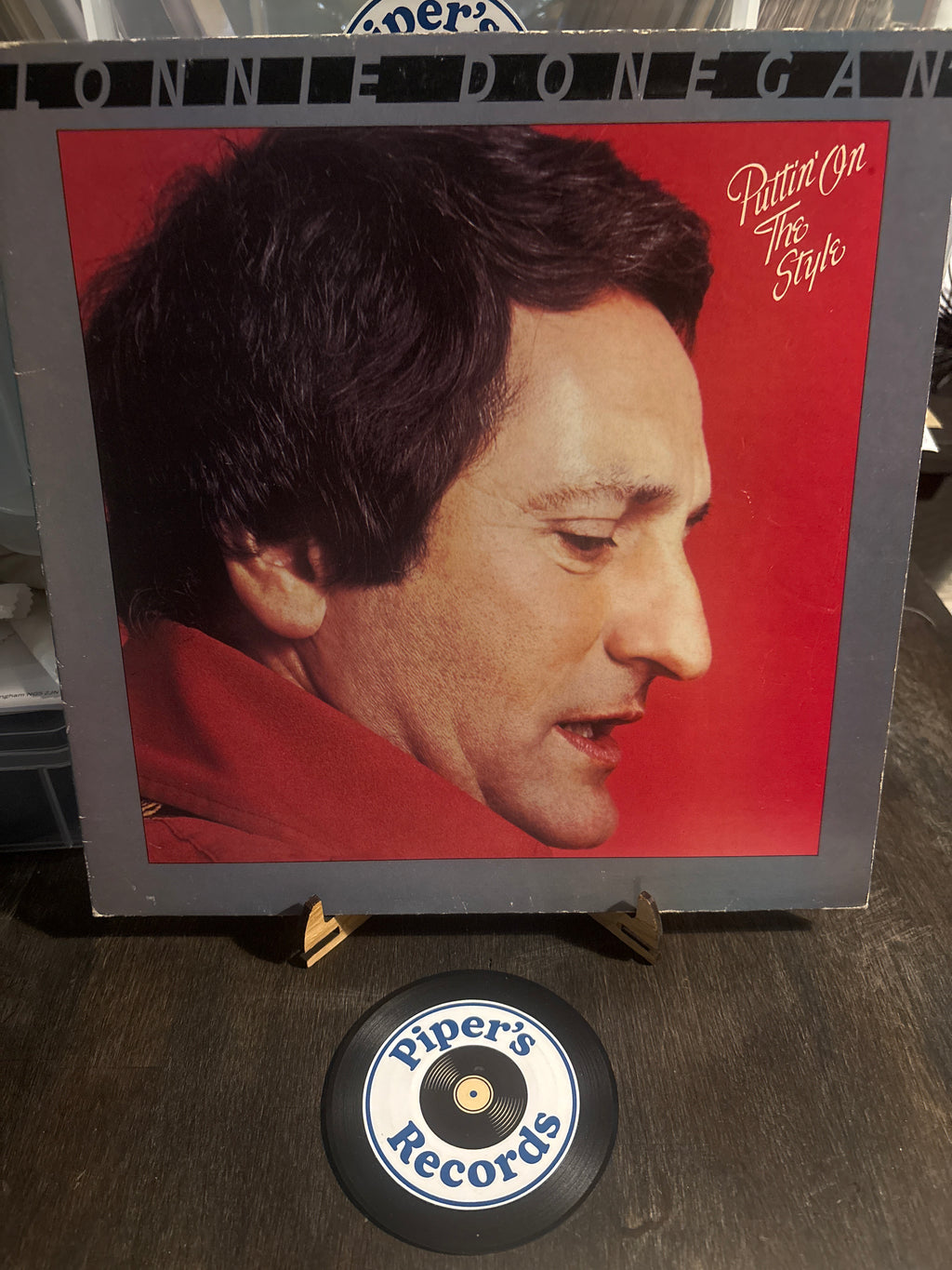 Lonnie Donegan – Puttin’ On The Style – LP
