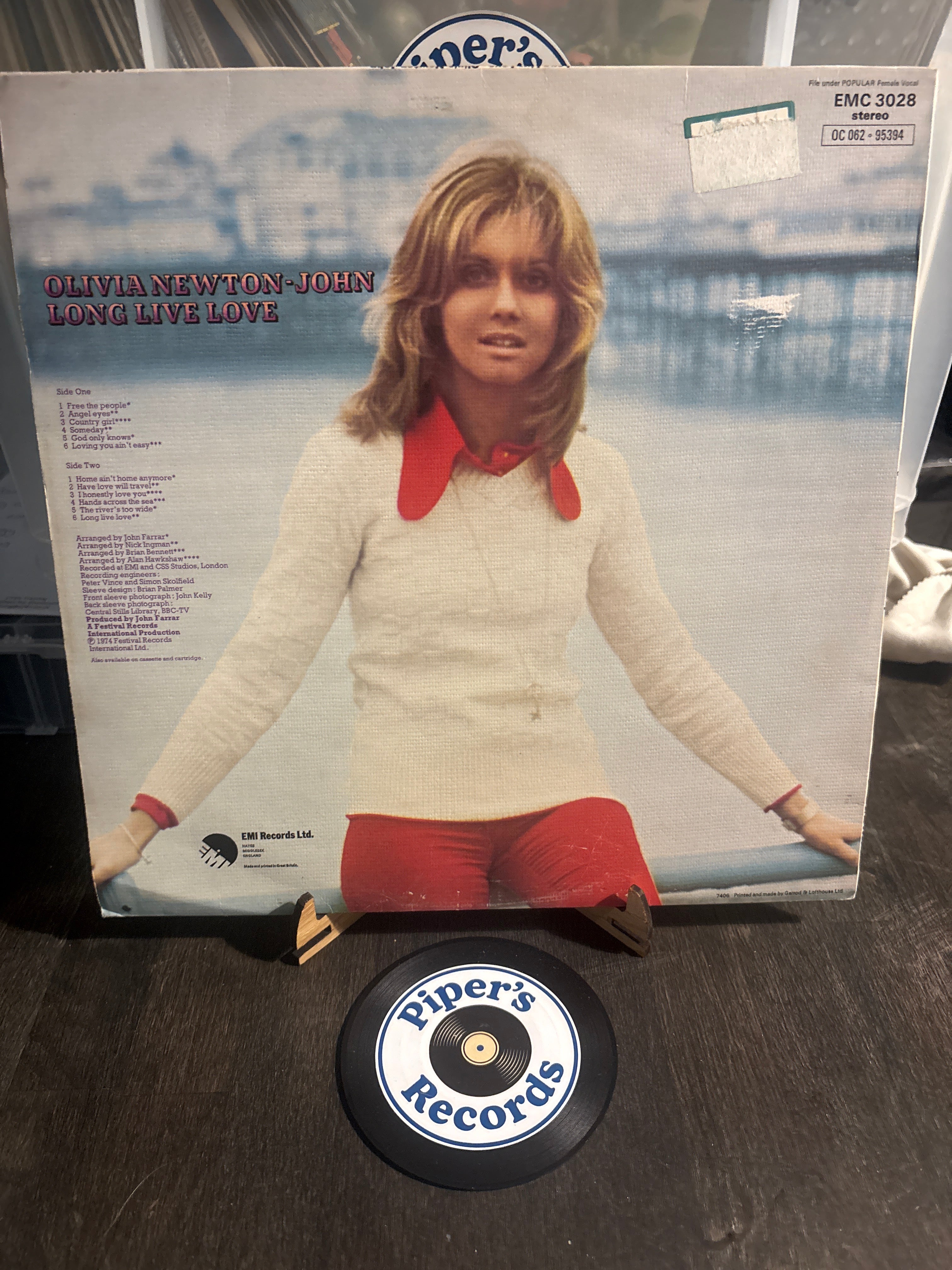 Olivia Newton‑John – Long Live Love (1974 UK EMI – EMC 3028)